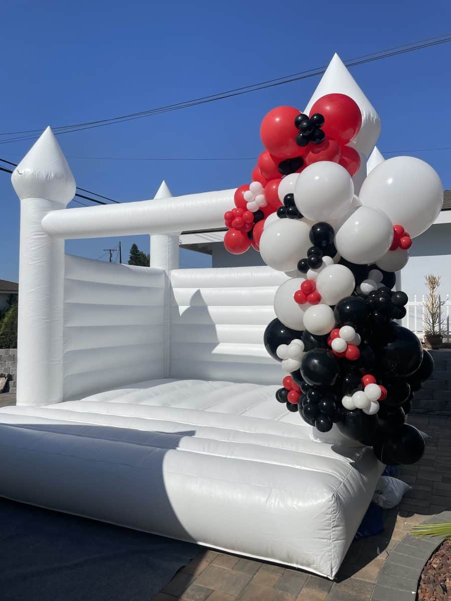 3 Exclusive White Bounce House Orange County The Bounce Theory