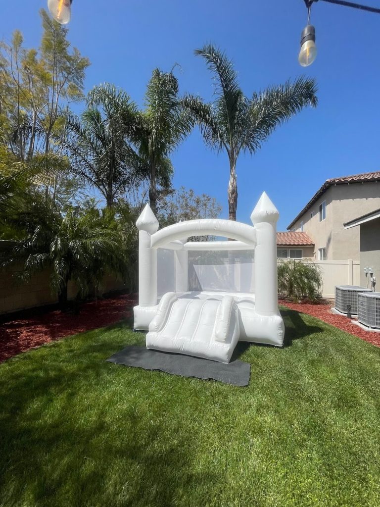 White toddler bounce house rental