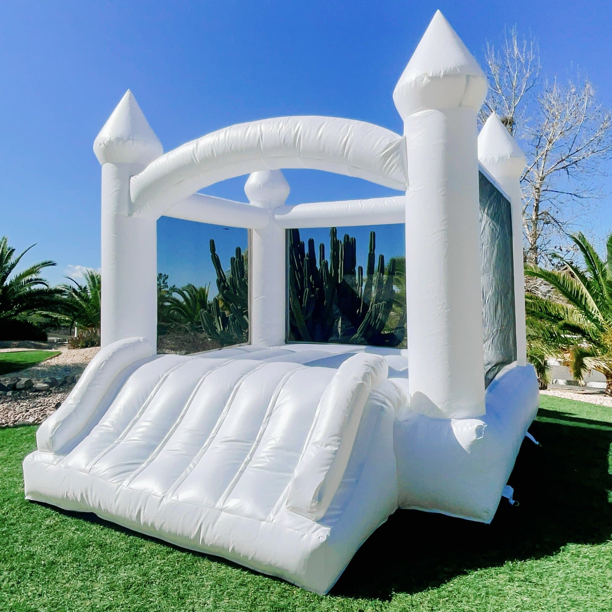 *TopRated* White Bounce House Rentals Southern California